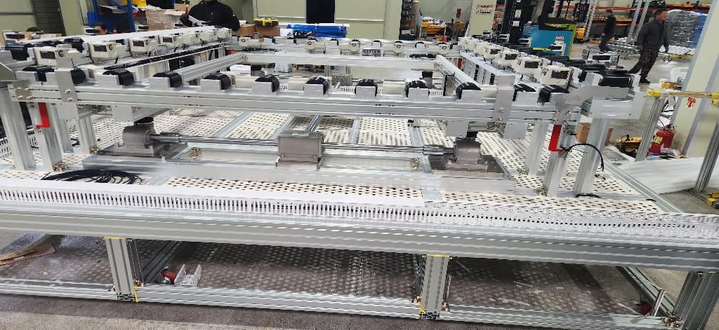 Conveyor equipment assembly