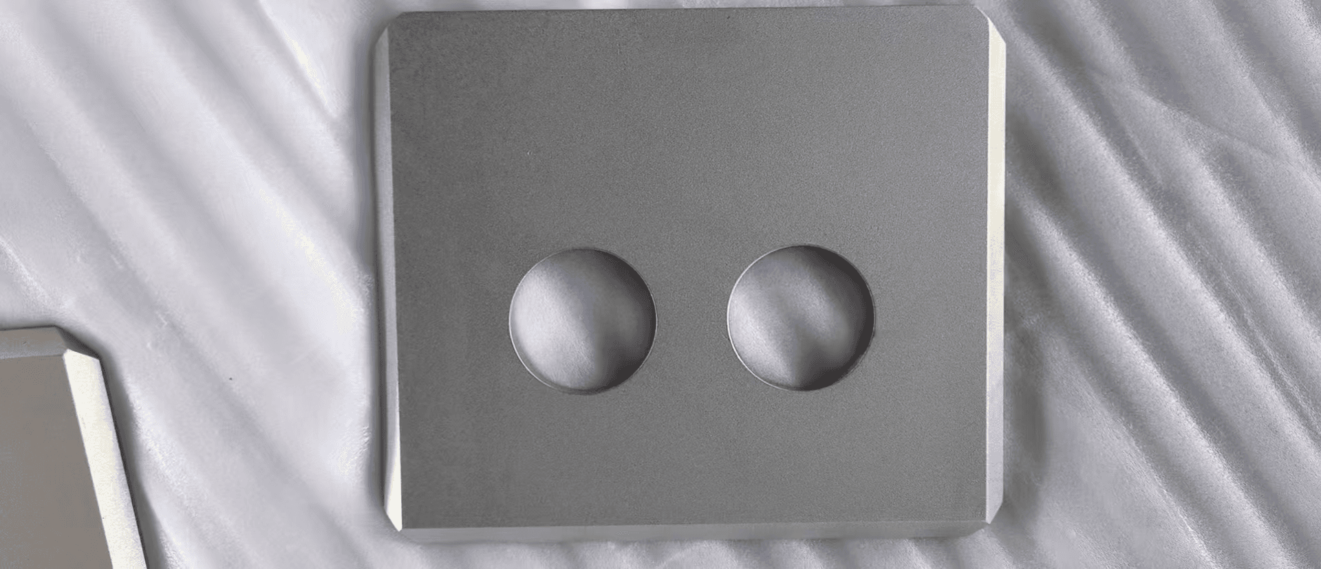 Cover plate with circular cutouts