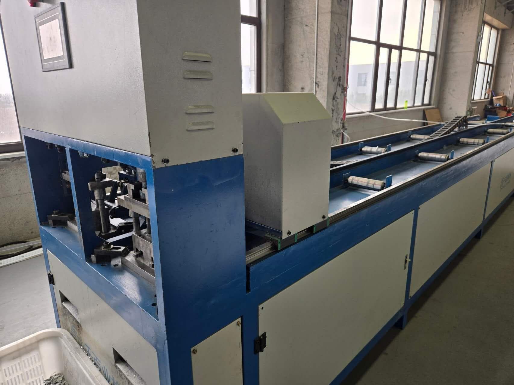 Finishing & Secondary